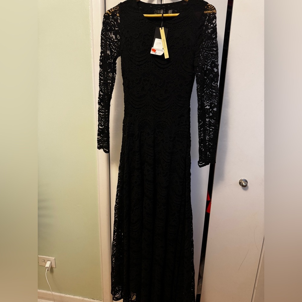 Elegant Black Lace Dress